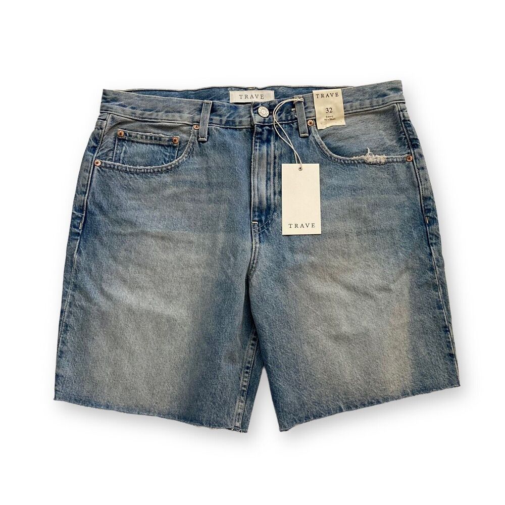Trave Emery 90s Short Size 32 in Straight Shooter Distressed High Rise $228